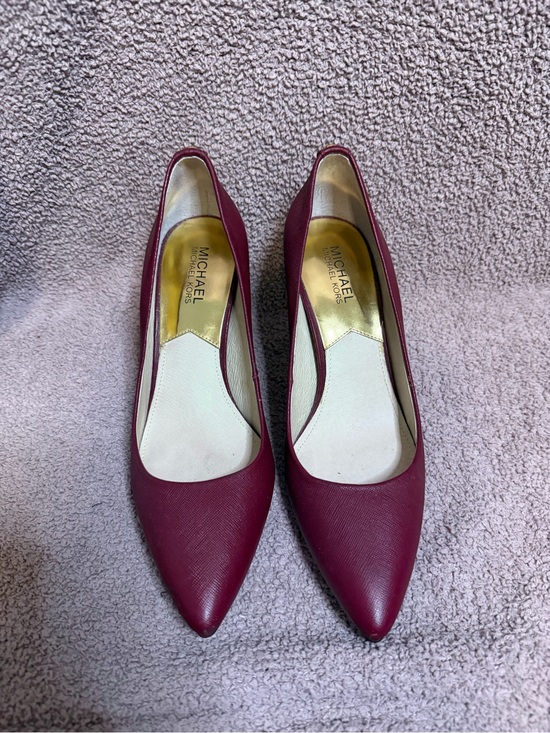 Michael Kors Shoes - Michael Kors Women's Merlot Pointed Toe Pumps